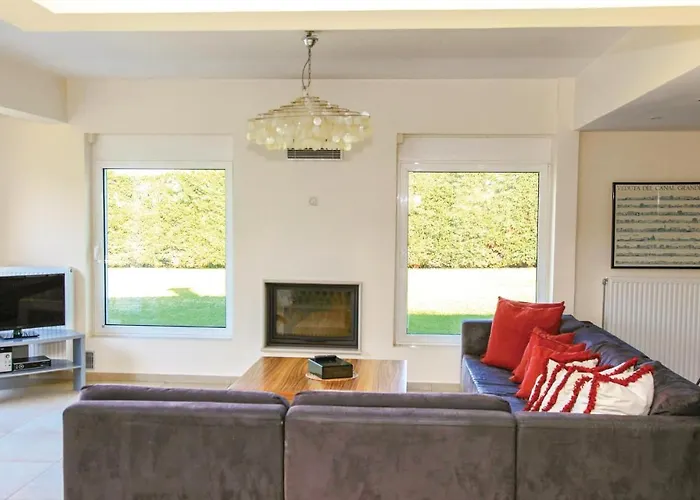 Holiday Caprice 08 Hébergement de vacances Míloi